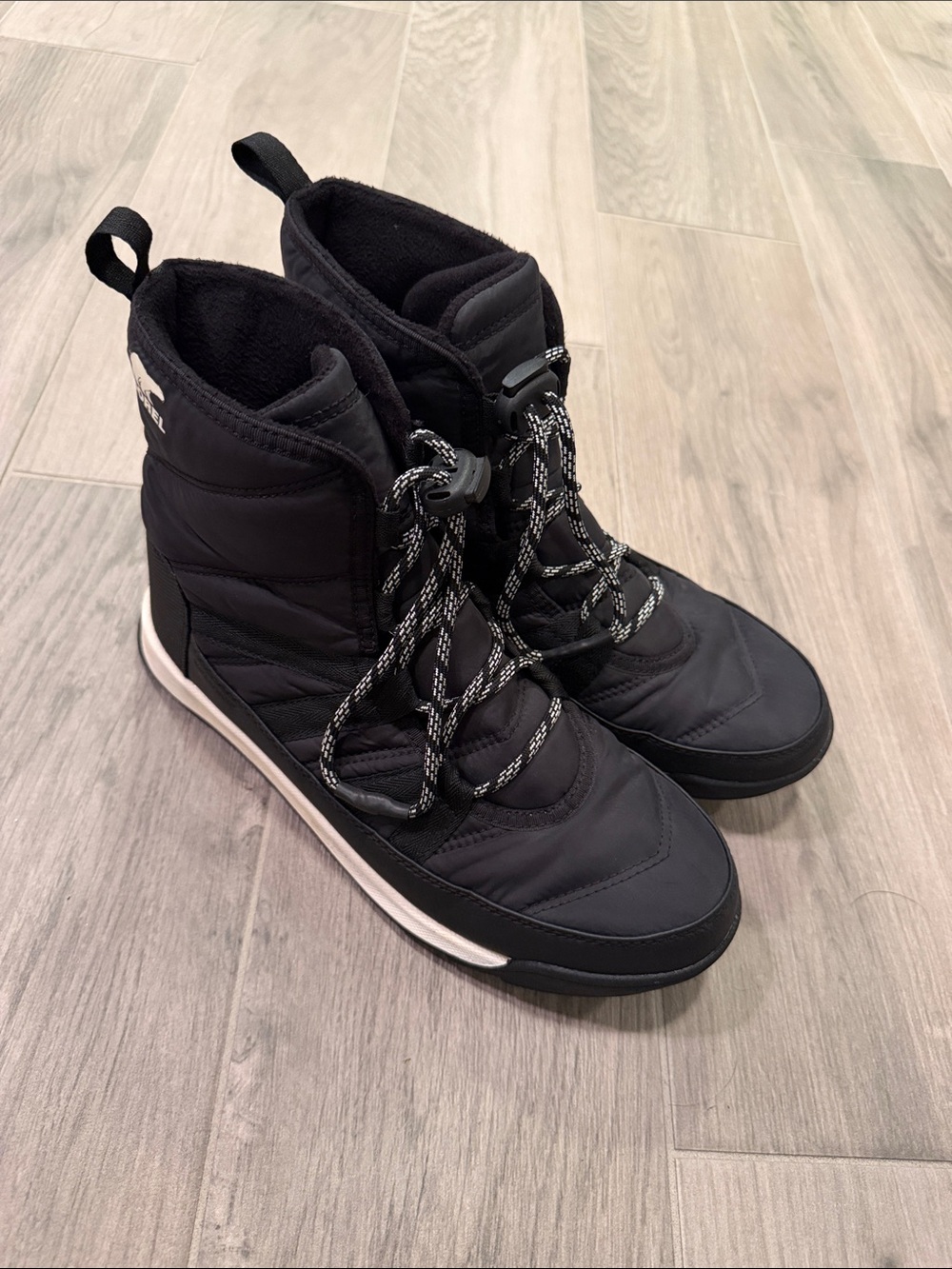 Sorel Women's Black Winter Lace-Up Boots Size 6